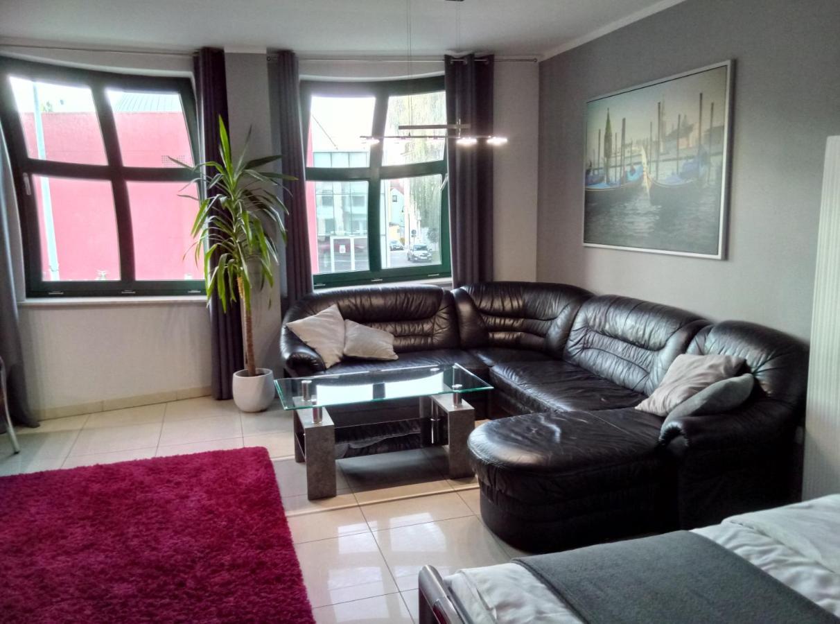 זיילונה גאורה Apartamenty Krzywe Okna מראה חיצוני תמונה